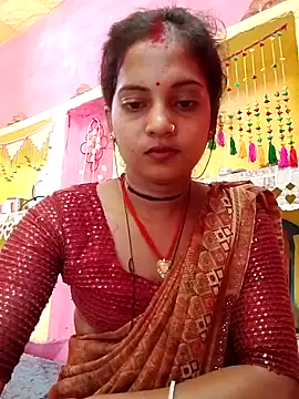 Snapshot of Hot_bbbb chatting on April 23, 8:13 am Hot bbbb online show from April 23, 8:13 am