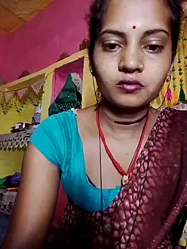 Snapshot of Hot_bbbb chatting on April 24, 7:49 pm Hot bbbb online show from April 24, 7:49 pm