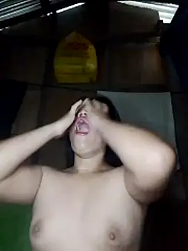 Snapshot of cloe_candy19 chatting on December 15, 10:14 pm cloe candy19 online show from December 15, 10:14 pm