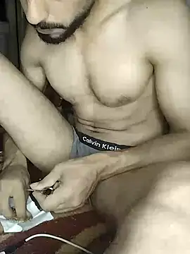 ahmed-eg1997 online show from July 4, 1:23 am