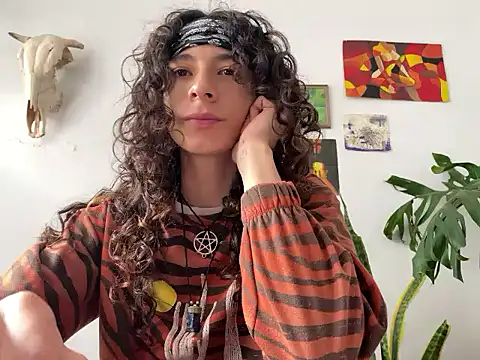 Snapshot of camille_delrey chatting on September 17, 7:48 pm camille delrey online show from September 17, 7:48 pm