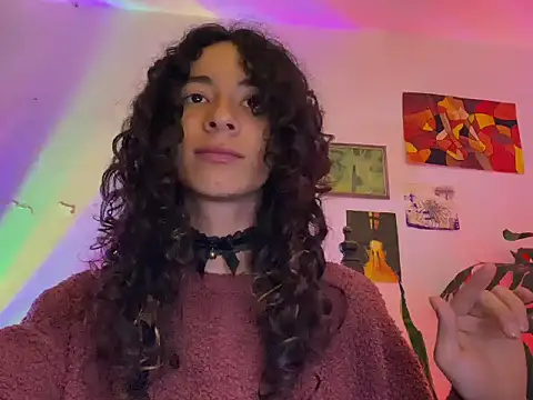 Snapshot of camille_delrey chatting on October 23, 12:43 am camille delrey online show from October 23, 12:43 am