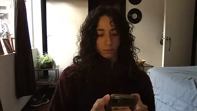 Snapshot of camille_delrey chatting on November 25, 10:21 pm camille delrey online show from November 25, 10:21 pm