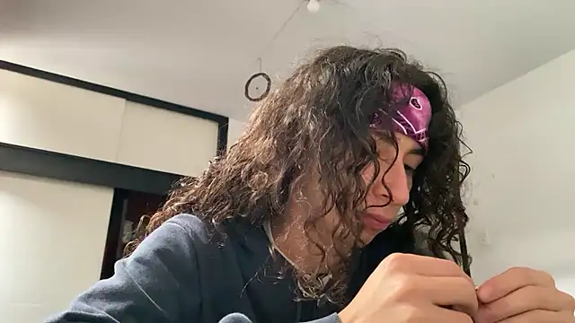 Snapshot of camille_delrey chatting on November 27, 7:49 pm camille delrey online show from November 27, 7:49 pm