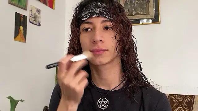 camille delrey online show from June 6, 1:27 pm