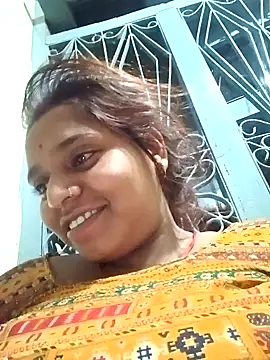 Snapshot of Hot_crety chatting on October 7, 3:31 pm Hot crety online show from October 7, 3:31 pm