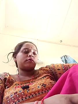 Hot crety online show from June 24, 4:11 am