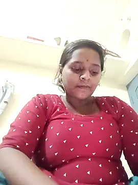 Hot crety online show from June 25, 4:55 pm