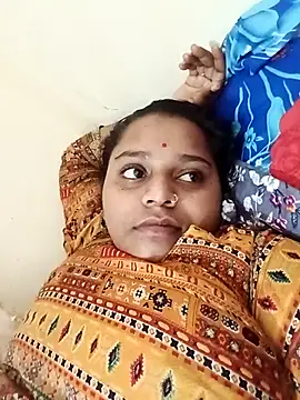 Hot crety online show from July 3, 9:37 am
