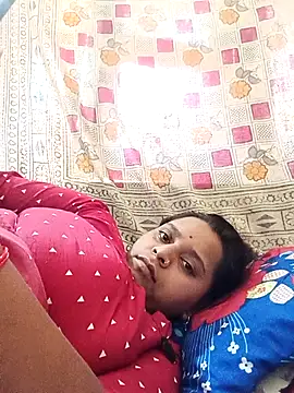 Hot crety online show from July 5, 5:14 am