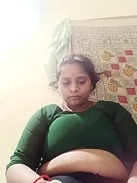 Hot crety online show from July 6, 4:53 pm
