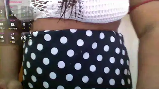 Snapshot of cute_girl007 chatting on November 28, 7:00 am cute girl007 online show from November 28, 7:00 am