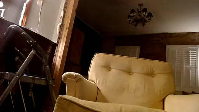 Snapshot of chuck_steele chatting on July 8, 3:44 am chuck steele online show from July 8, 3:44 am