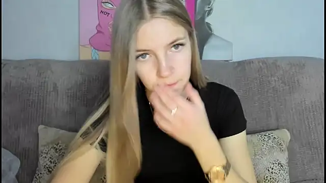 HitGyrl online show from November 28, 12:57 am