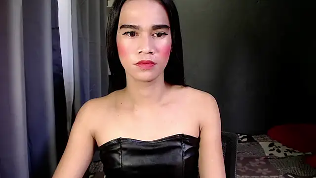 urseductivebarbie xx online show from October 21, 12:33 am