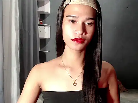 urseductivebarbie xx online show from January 17, 2:44 pm