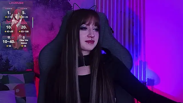 LiliLuna online show from March 11, 12:33 pm