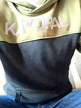 Snapshot of Jo27110 chatting on October 8, 11:30 am Jo27110 online show from October 8, 11:30 am