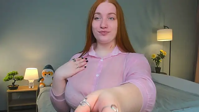 Snapshot of EthalCarlsqq chatting on November 19, 7:19 am EthalCarlsqq online show from November 19, 7:19 am