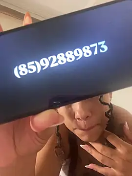 Snapshot of jhennyfer chatting on March 3, 4:40 am jhennyfer online show from March 3, 4:40 am