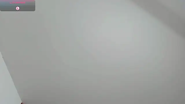 Snapshot of markustheroy333 chatting on November 15, 10:37 pm markustheroy333 online show from November 15, 10:37 pm