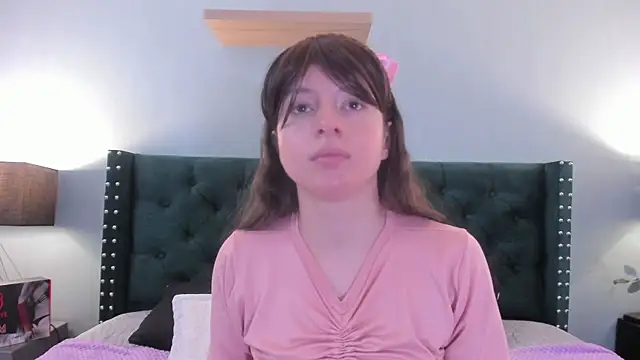 Snapshot of VioletaNova chatting on May 11, 2:45 pm VioletaNova online show from May 11, 2:45 pm