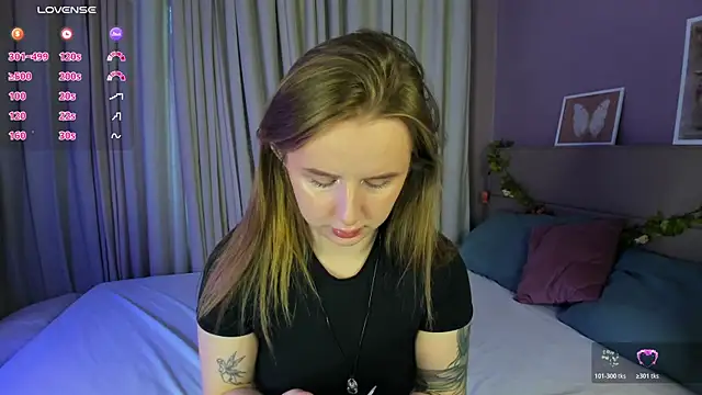 Snapshot of Rina_Panic chatting on July 24, 1:03 am Rina Panic online show from July 24, 1:03 am