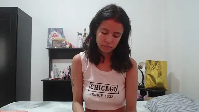 nathaly jones  online show from June 10, 12:37 pm