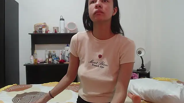 nathaly jones  online show from June 30, 12:17 pm