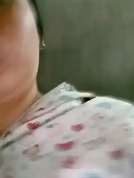 maple694 online show from October 1, 1:44 am