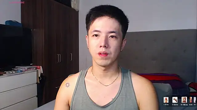 Addictiveboi online show from February 1, 2:32 am