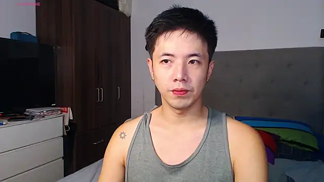 Addictiveboi online show from February 5, 2:49 am