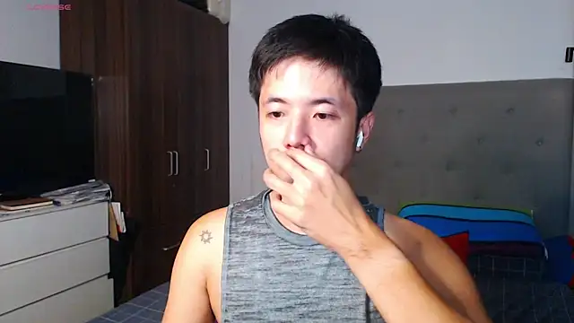 Addictiveboi online show from February 20, 8:27 am