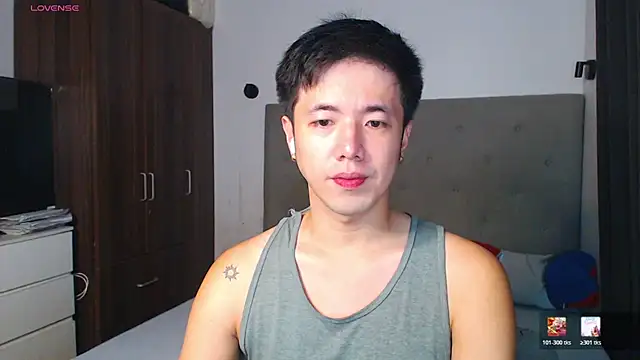 Addictiveboi online show from March 18, 2:58 am