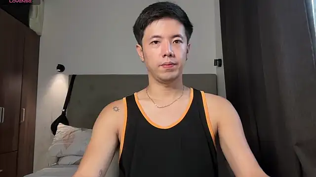 Addictiveboi online show from May 19, 2:07 am