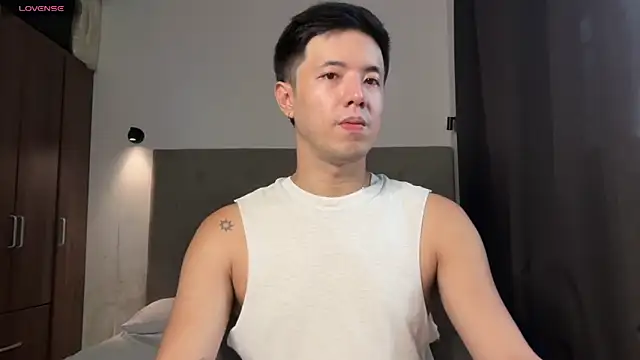 Addictiveboi online show from May 25, 3:01 am