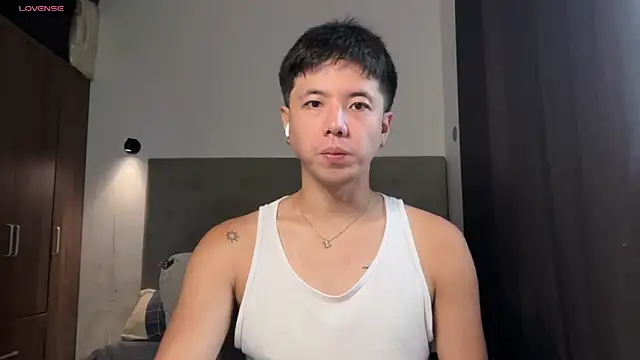 Addictiveboi online show from June 26, 2:38 am