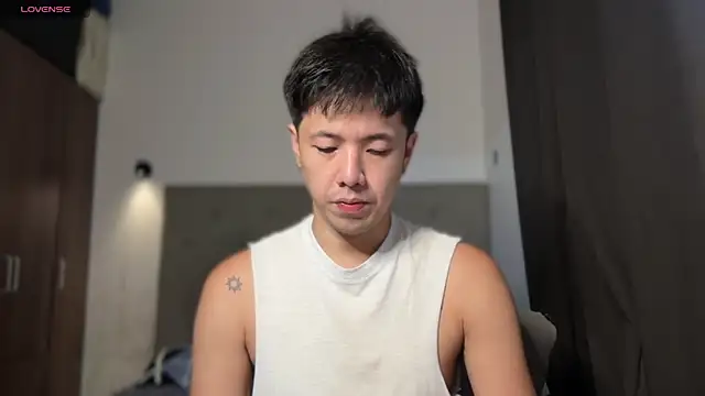 Addictiveboi online show from June 30, 2:12 am
