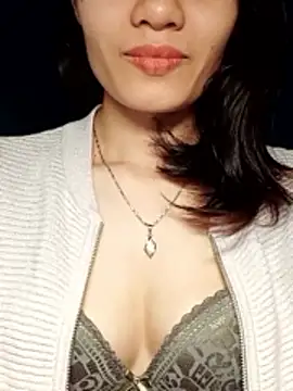 Hinna x online show from October 31, 1:17 am