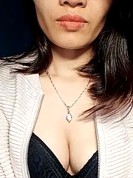 Hinna x online show from November 1, 1:51 am