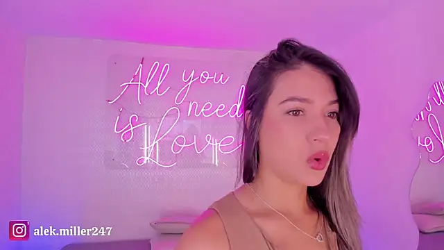 aleksandramiller  online show from April 28, 1:16 pm