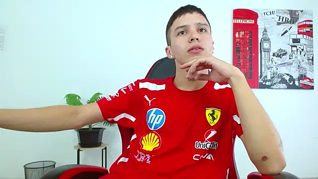 Snapshot of Cumandres18 chatting on November 29, 2:20 pm Cumandres18 online show from November 29, 2:20 pm