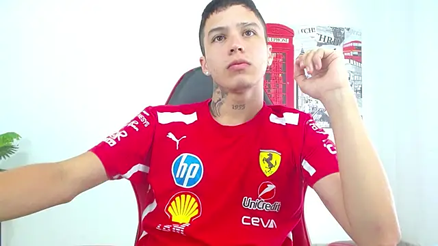 Cumandres18 online show from January 8, 3:14 pm