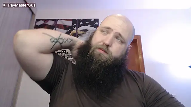 Snapshot of PayMasterGus chatting on September 20, 2:12 am PayMasterGus online show from September 20, 2:12 am