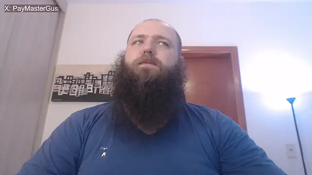 Snapshot of PayMasterGus chatting on December 15, 4:17 am PayMasterGus online show from December 15, 4:17 am