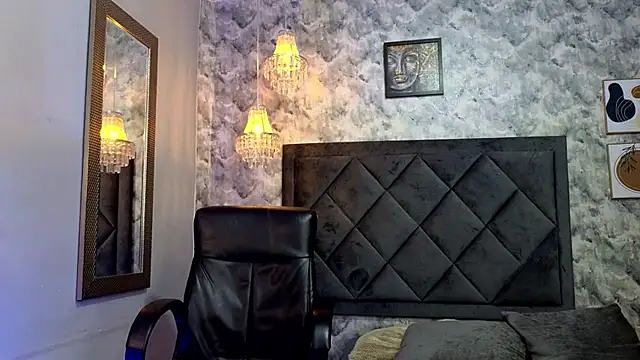 Snapshot of Apolo_rousse1 chatting on September 20, 9:16 pm Apolo rousse1 online show from September 20, 9:16 pm