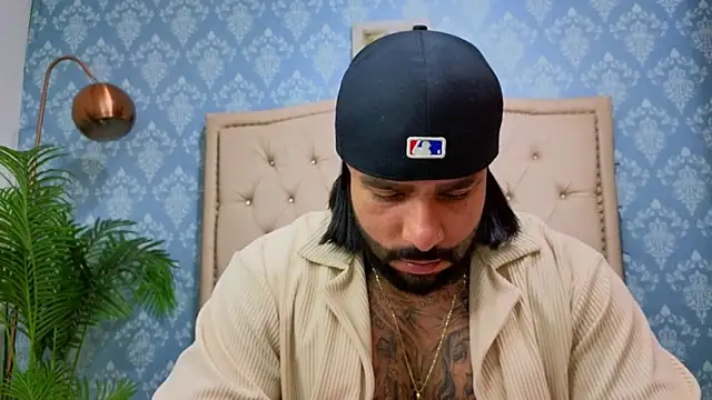 Snapshot of Apolo_rousse1 chatting on September 28, 9:09 pm Apolo rousse1 online show from September 28, 9:09 pm