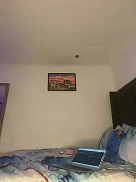 BQueen223 online show from March 28, 1:16 am