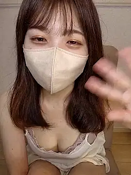 Sakura-japanese- online show from April 15, 12:28 am