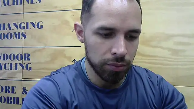 Snapshot of mason_fit chatting on October 15, 4:18 pm mason fit online show from October 15, 4:18 pm